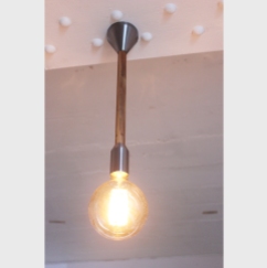The lamp can be mounted vertically, hanging down.